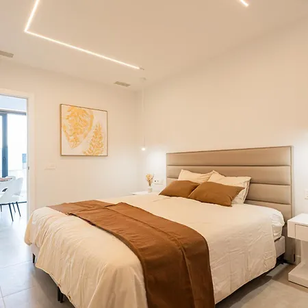 Апартаменты Higueron Luxury *